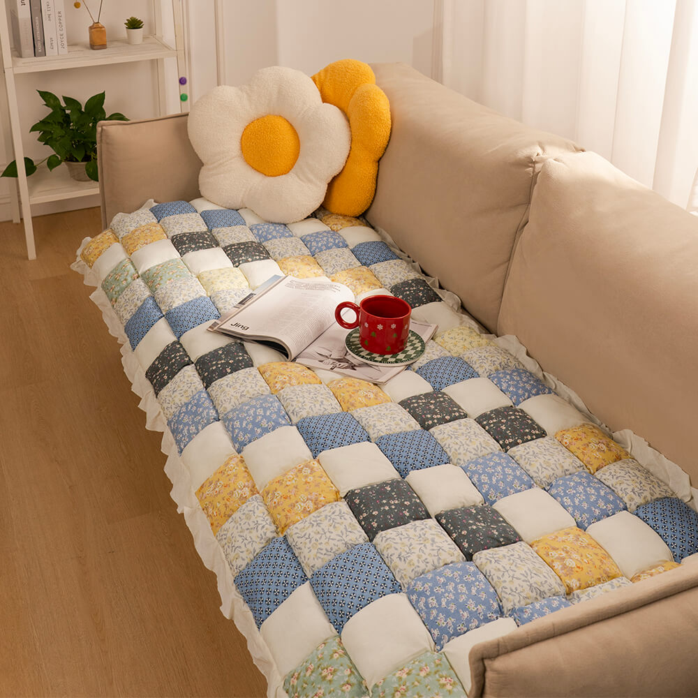 All-Season Plaid Pet Mat Scratch-Resistant Protector Sofa Cover