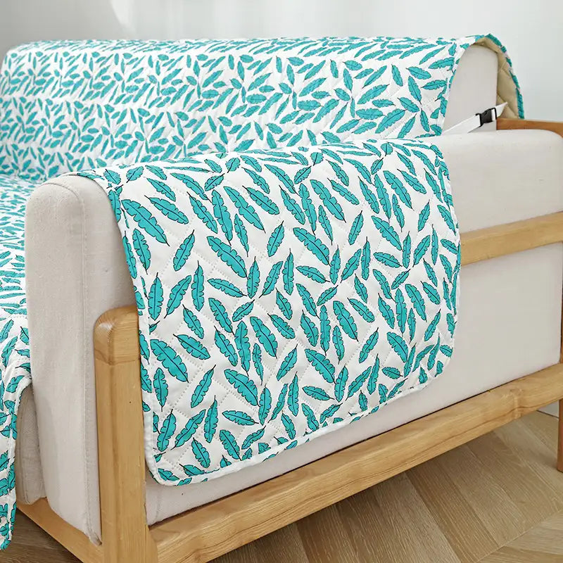 Leaf Print Quilted One-Piece Sofa Cover with Non-Slip Elastic Straps