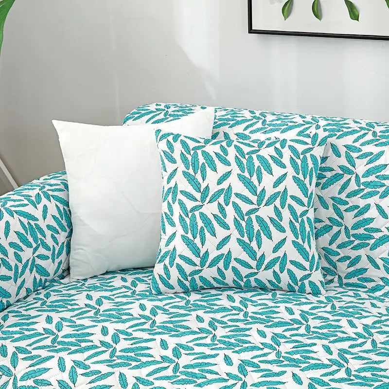 Leaf Print Quilted One-Piece Sofa Cover with Non-Slip Elastic Straps