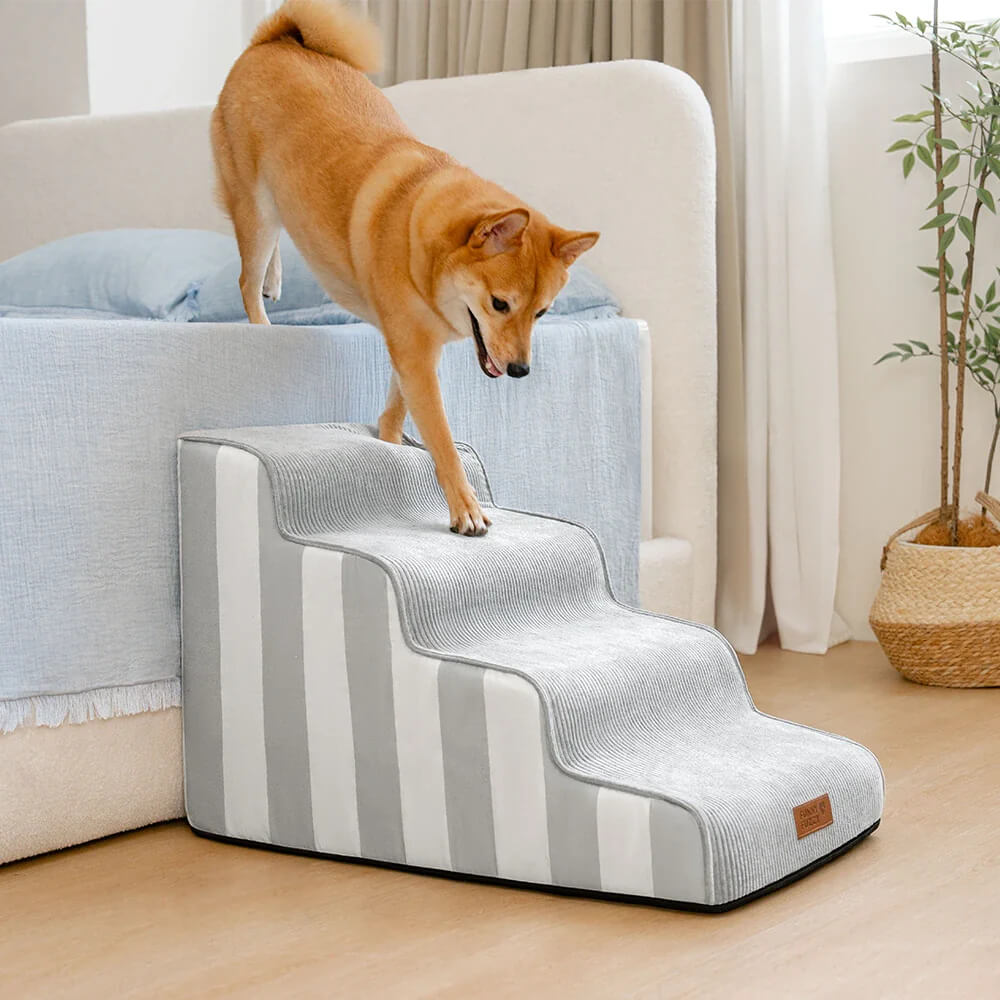Trendy Striped Removable Sponge Anti-Slip Pet Step - SafeStep