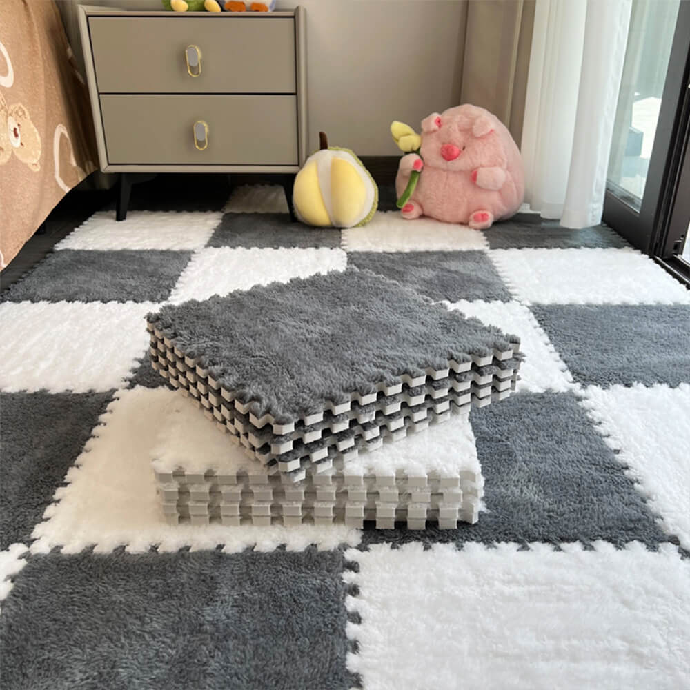 Soft Plush Chequerboard Anti-Slip Lightweight Home Area Rug