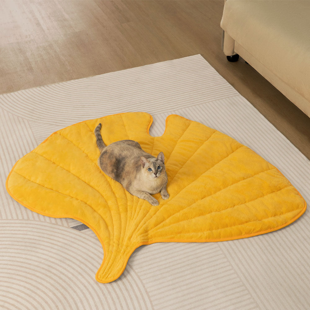 Cosy Plush Calming Washable Blanket Cat Mat