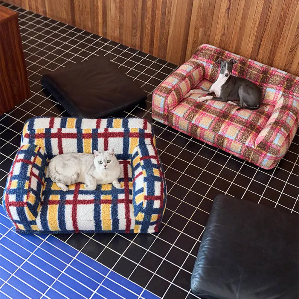 Cosy Plaid Faux Lambs Wool Washable Dog & Cat Sofa Bed - Vintage Modern