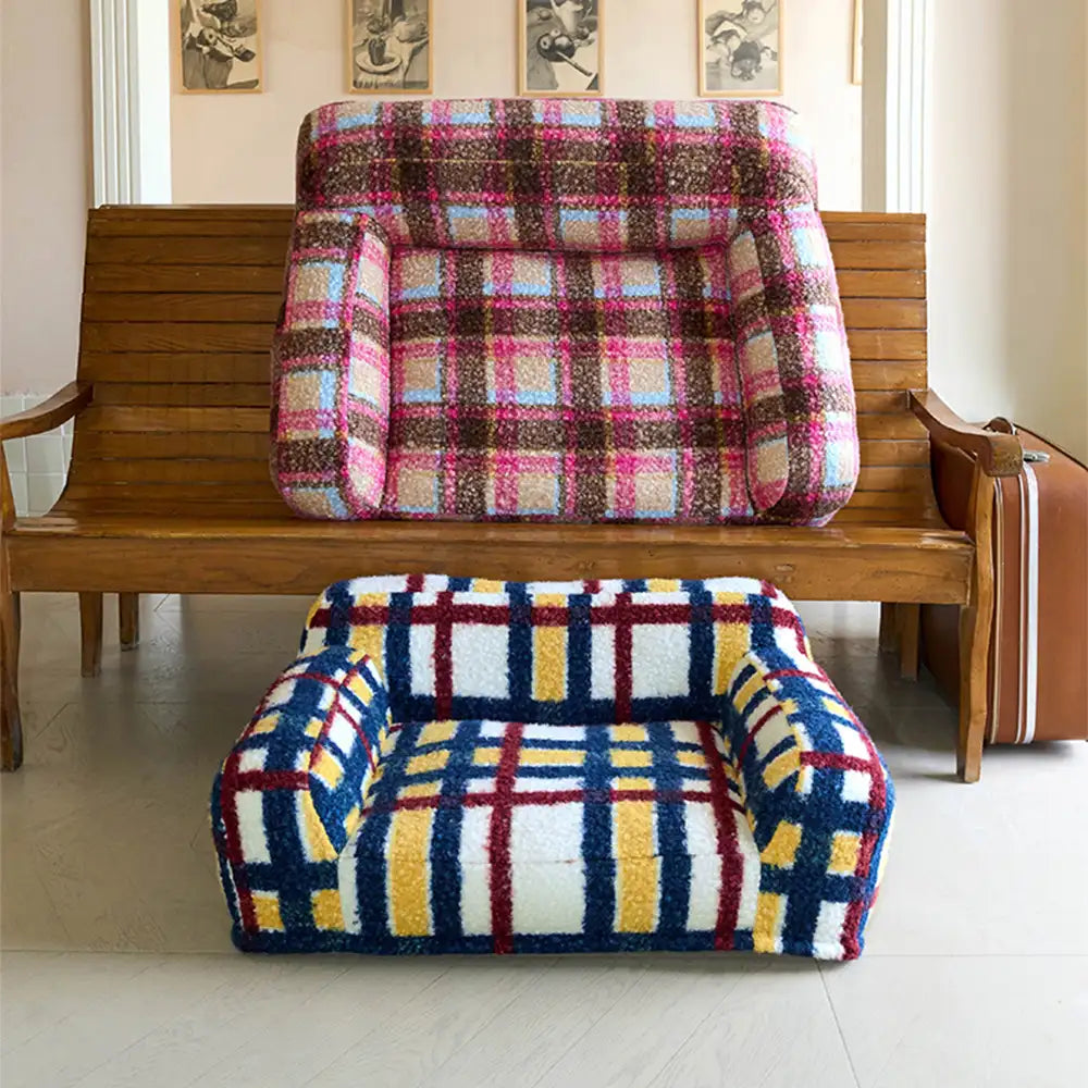 Cosy Plaid Faux Lambs Wool Washable Dog & Cat Sofa Bed - Vintage Modern