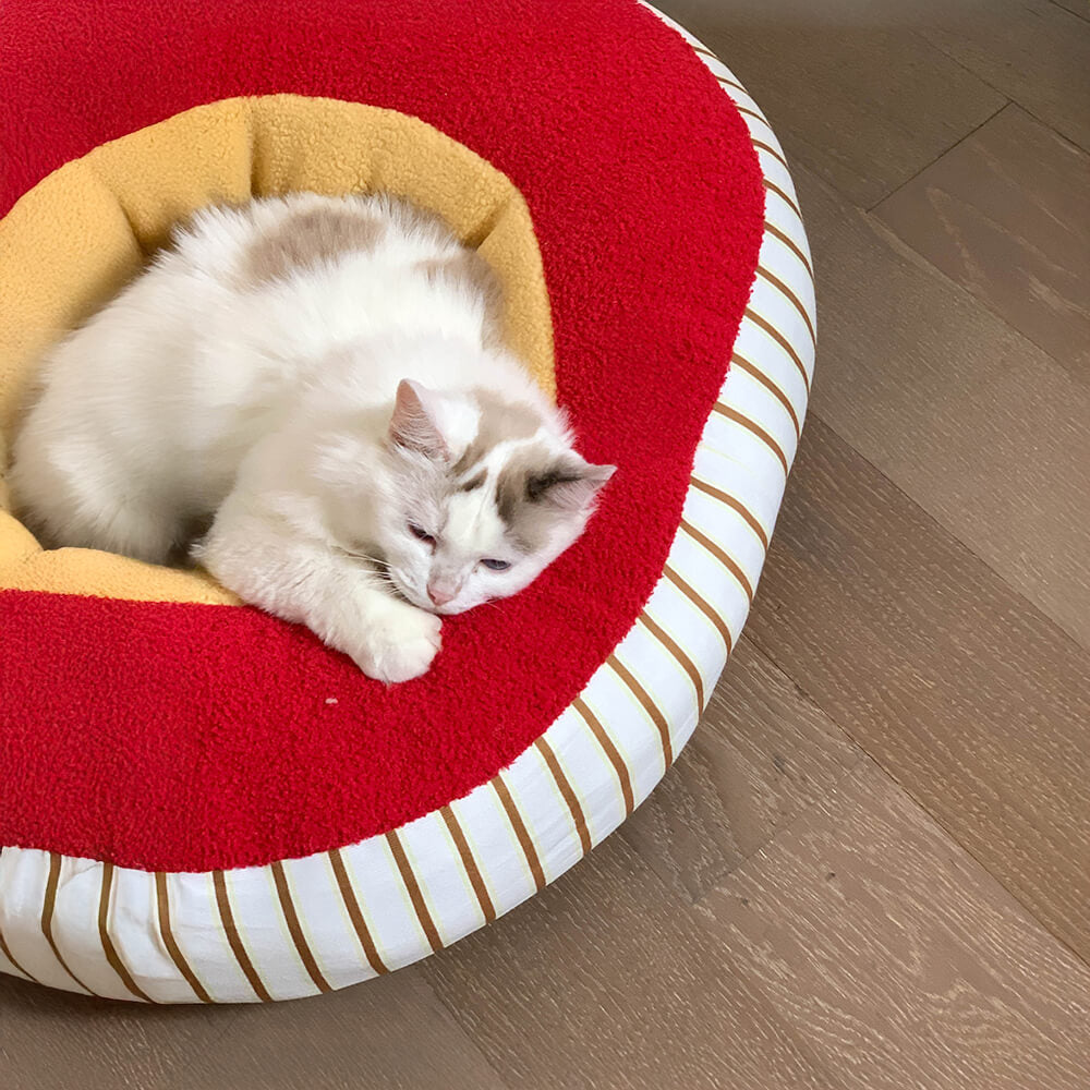 Apple Shaped Soft Plush Washable Cosy Dog & Cat Bed