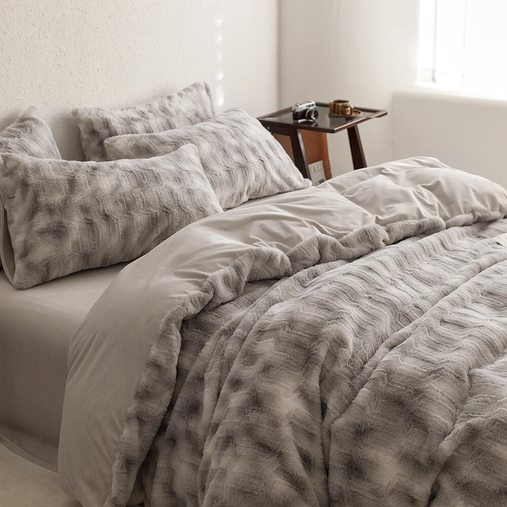 Cosy Faux Rabbit Fur Warm Textured Bed Sheet Set