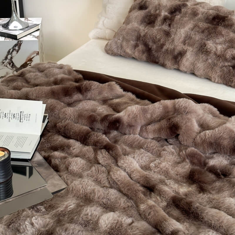 Faux Fur Luxury Thick Plush Pet Throw Blanket Human Blanket