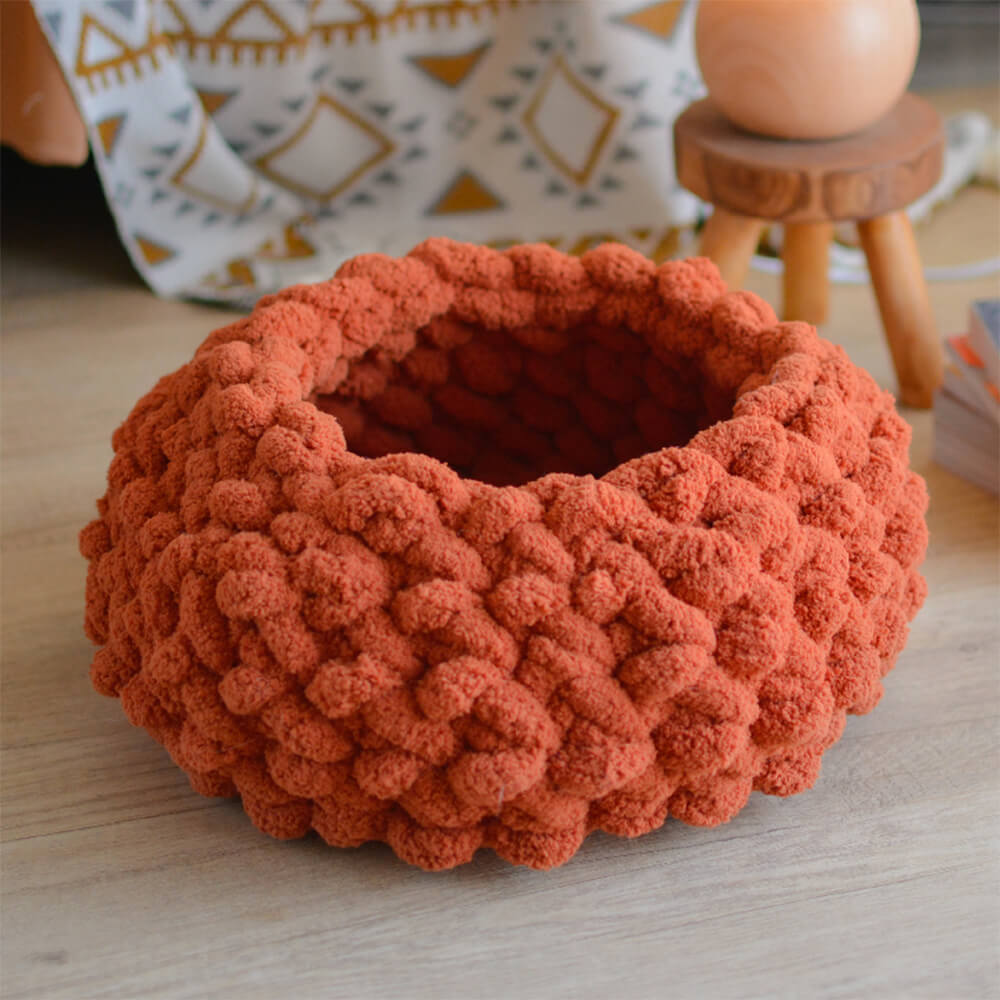 Chunky Handwoven Cosy Breathable Round Cat Nest Bed