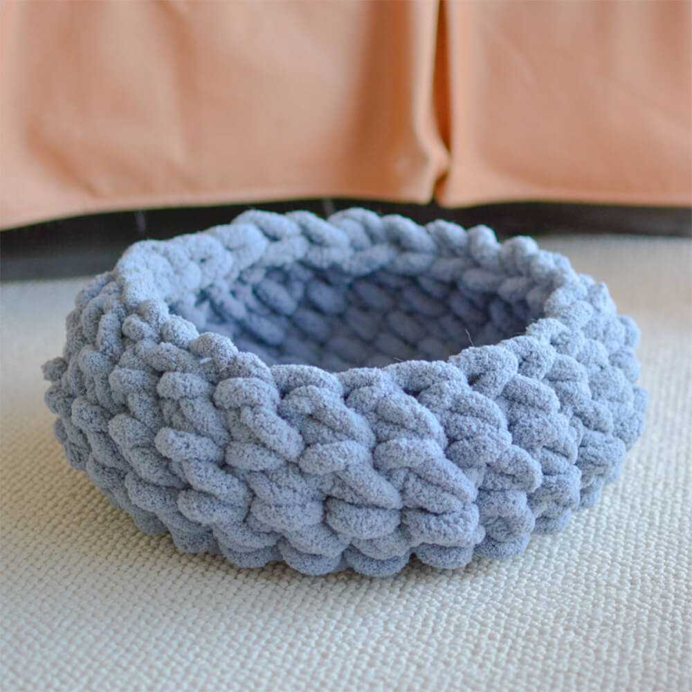 Chunky Handwoven Cosy Breathable Round Cat Nest Bed