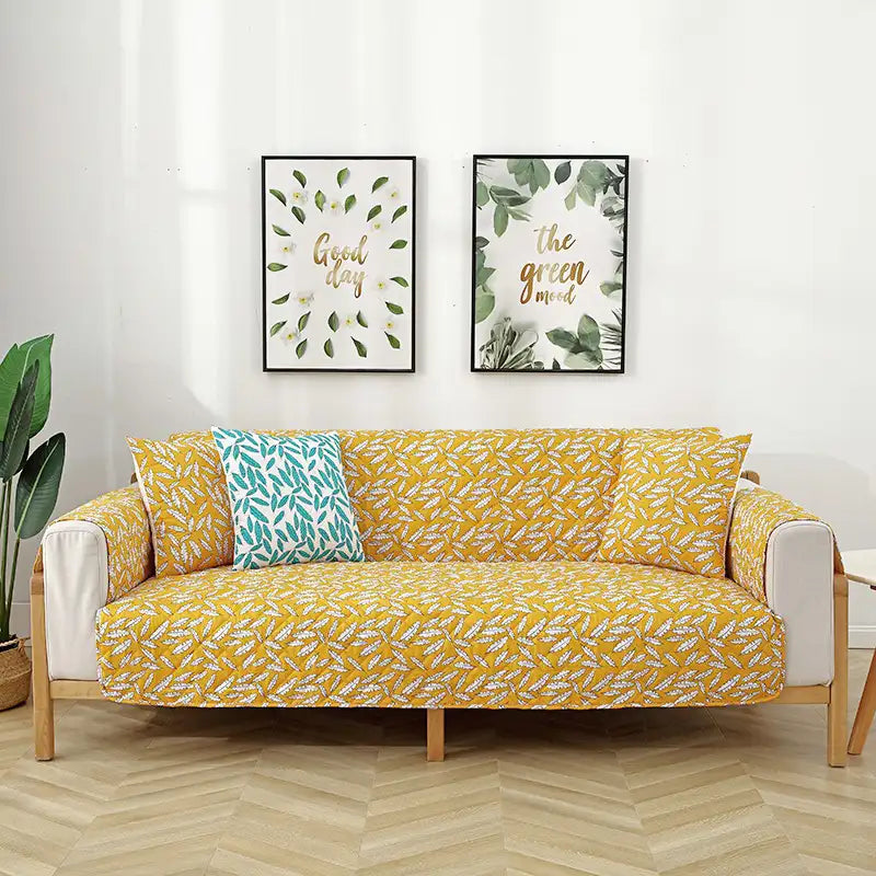 Leaf Print Quilted One-Piece Sofa Cover with Non-Slip Elastic Straps