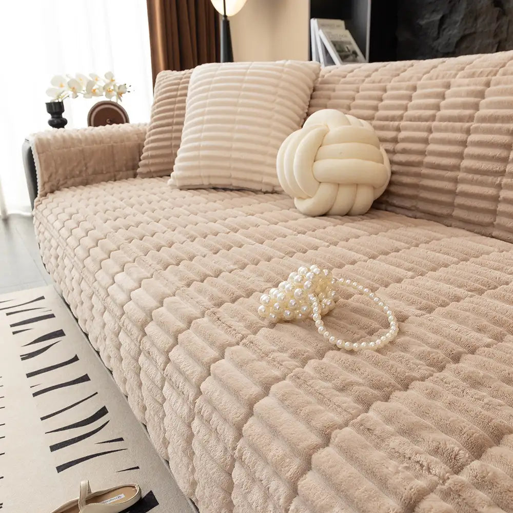 One-Piece Cosy Flannel Sofa Protection Non-Slip Sofa Cover
