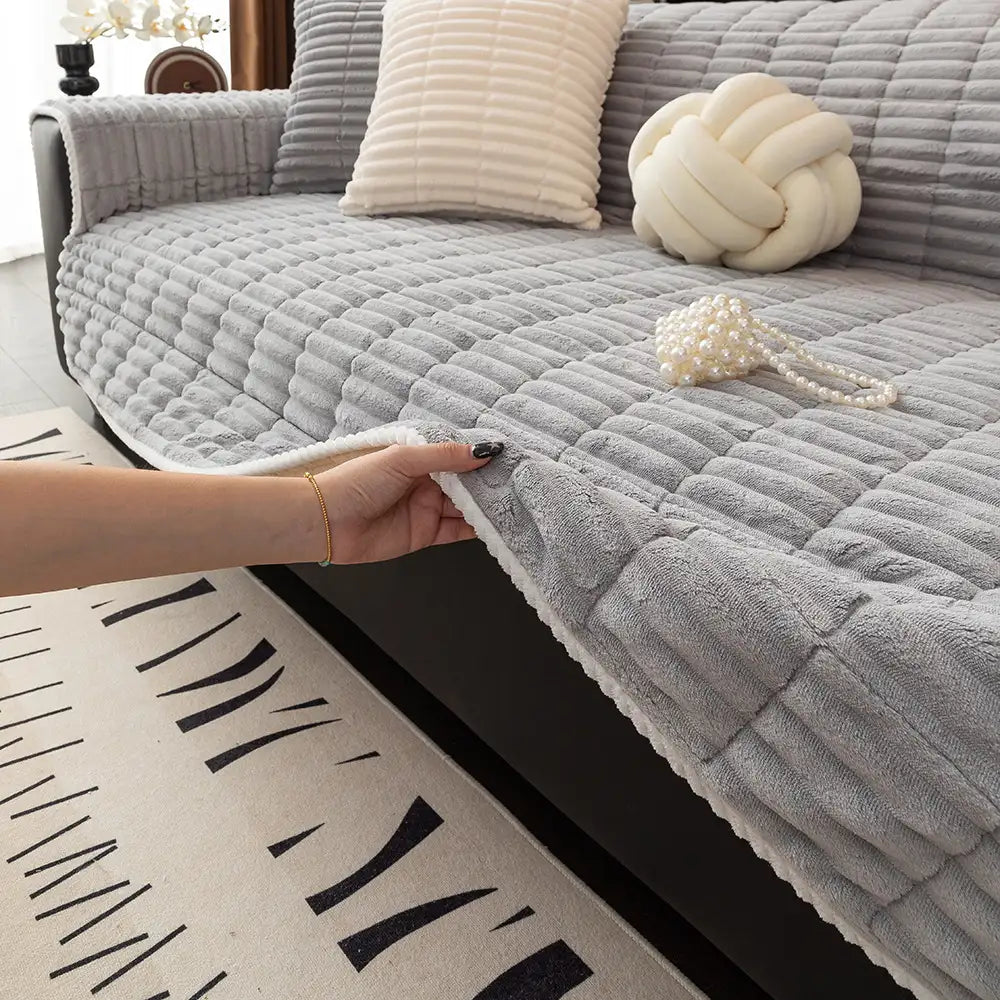 One-Piece Cosy Flannel Sofa Protection Non-Slip Sofa Cover
