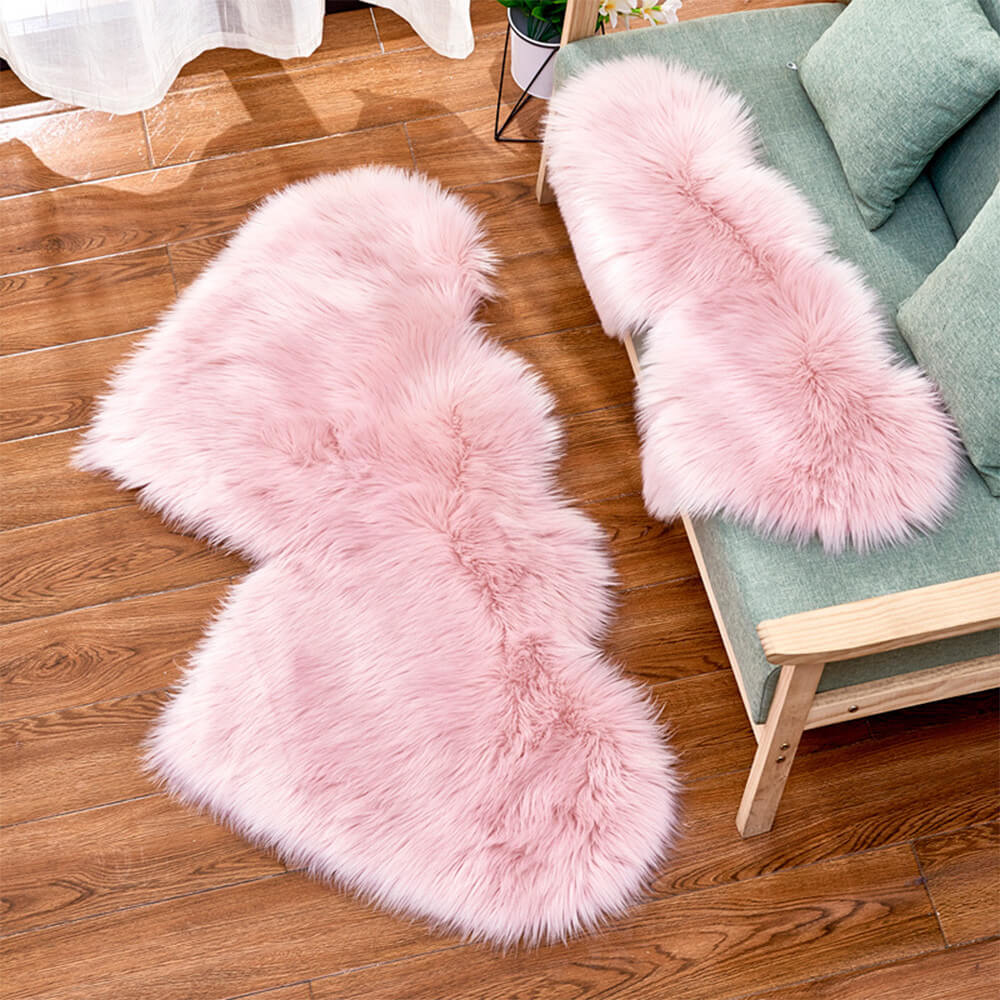 Valentine's Day Double Heart Plush Rug – Soft and Cosy Decor