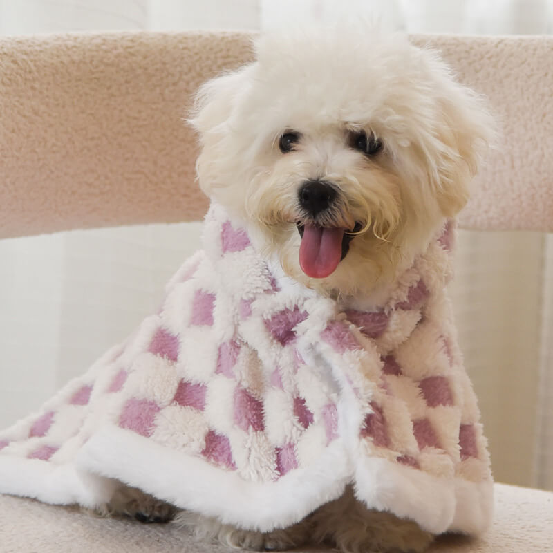 Pelzige Haustierkleidung, warmer Umhang für Hunde und Katzen