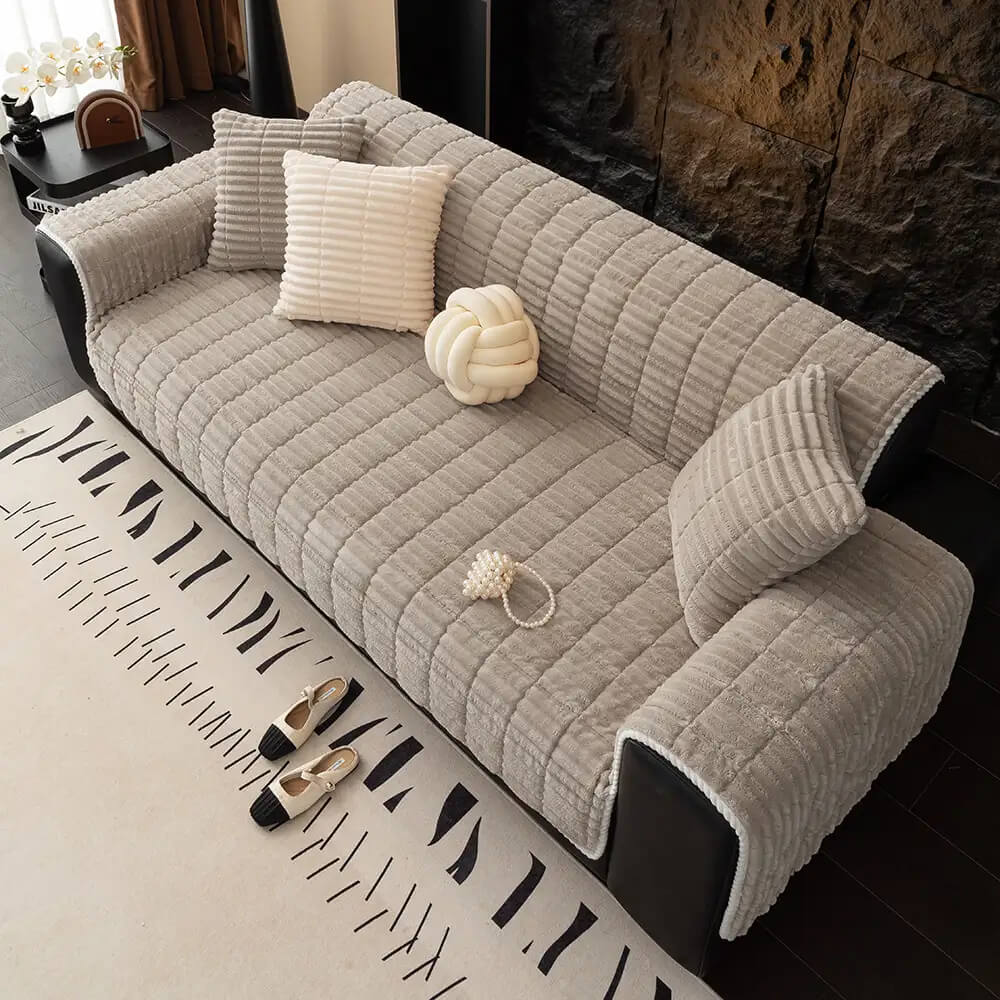 One-Piece Cosy Flannel Sofa Protection Non-Slip Sofa Cover