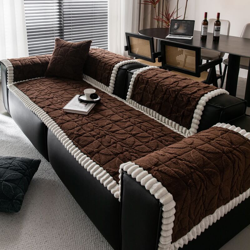 Thickend Short Plush Leaf Pattern Scratch Resistant Non-Slip Sofa Cover