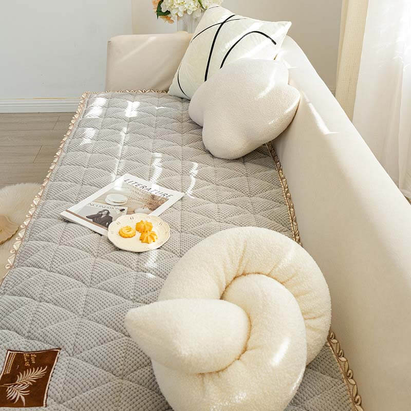 Bread Shape Chenille Non-slip Sofa Cover