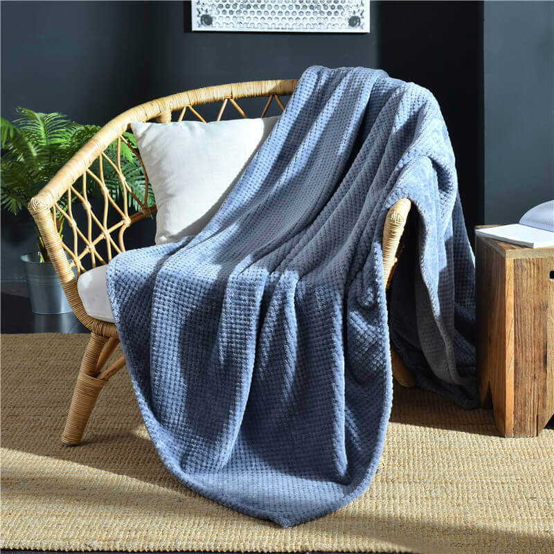 Cosy Velvet Blanket Anti-Scratch Sofa Cover