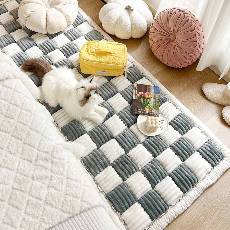 Cream-coloured Large Plaid Square Pet Carpet Bed Sofa Cover