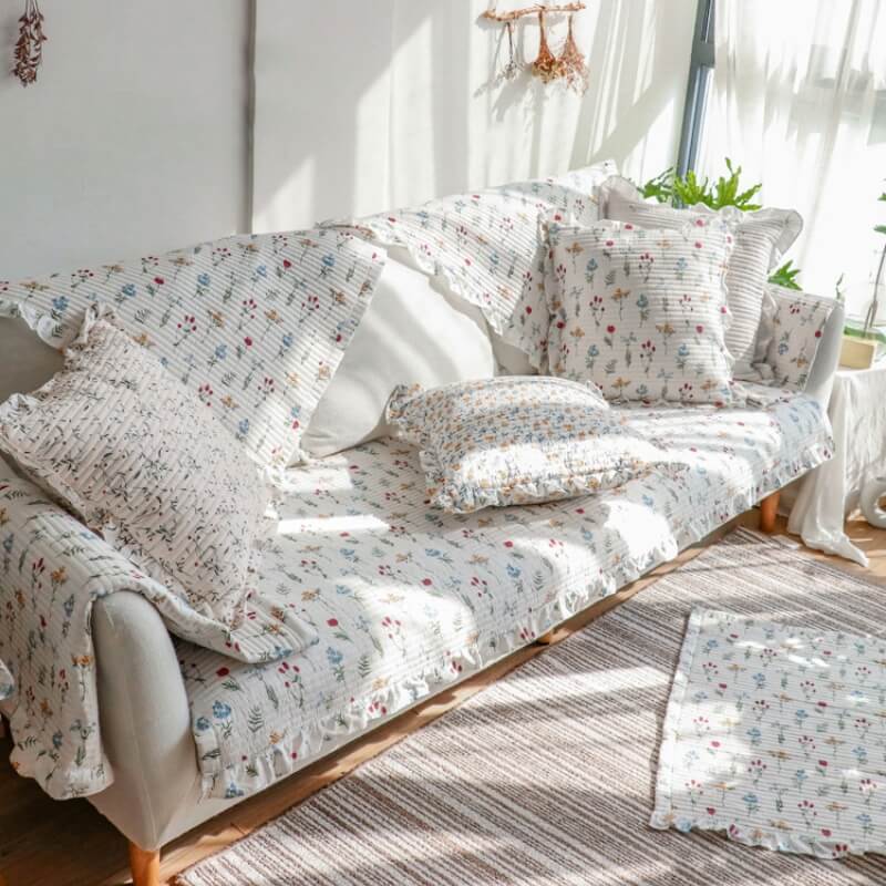 Frenchy Ditsy Floral Sofabezug, kratzfester, schützender Couchbezug
